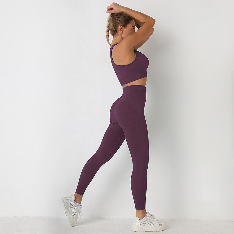 Hot Selling Seamless Sportswear Set MH13281