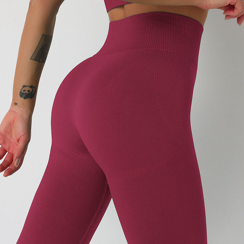Hot Selling Seamless Sportswear Set MH13282
