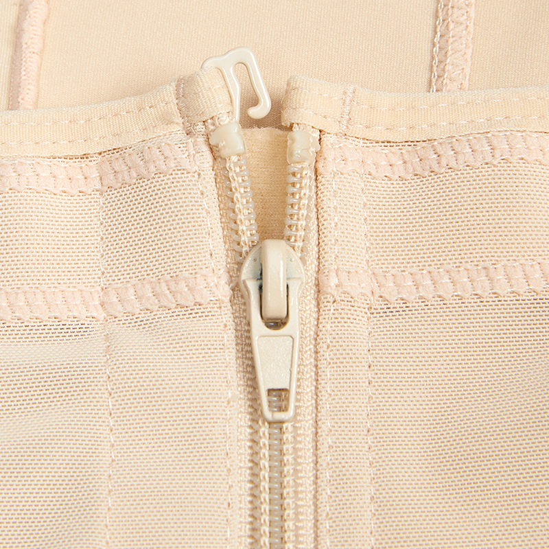 The new type of large size European and American breasted zipper body shaper with lengthened straps MT000017N